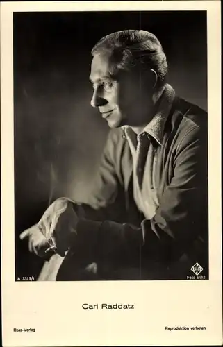 Ak Schauspieler Carl Raddatz, Ross Verlag 3313 1, UFA, Seitenportrait
