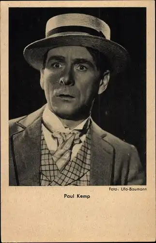 Ak Schauspieler Paul Kemp, UFA Baumann Film, Strohhut