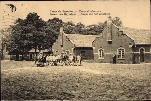 Ak Beverloo Beverlo Beringen Flandern Limburg, Camp d'Infanterie