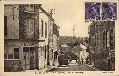 Ak La Selle sur le Bied Loiret, Rue de Montargis