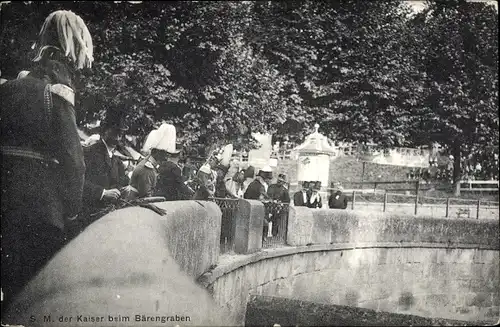 Ak Bern Stadt Schweiz, Staatsbesuch Kaiser Wilhelm II. 1912, Beim Bärengraben