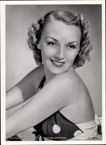 Foto Schauspielerin Sandra Storme, Portrait im Bikini