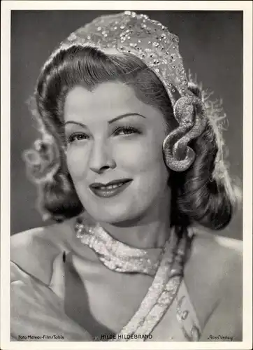 Foto Schauspielerin Hilde Hildebrand, Portrait, Kopfschmuck