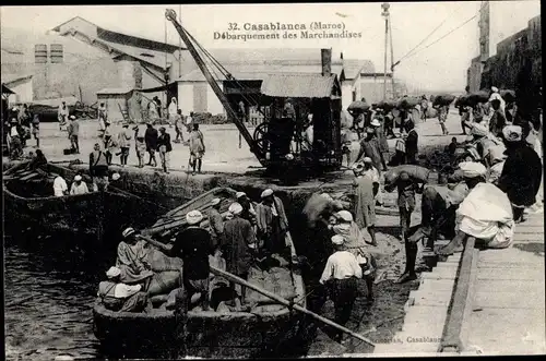 Ak Casablanca Marokko, debarquement des marchandises