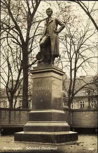 Ak Neuruppin in Brandenburg, Schinkel-Denkmal