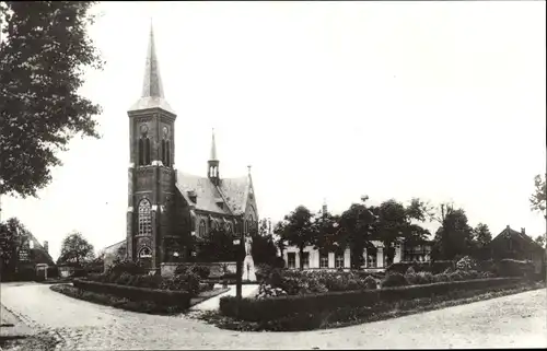 Ak Eindhoven Nordbrabant Niederlande, Kerk te Acht