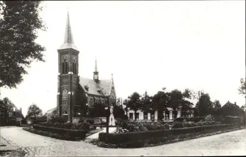 Ak Eindhoven Nordbrabant Niederlande, Kerk te Acht