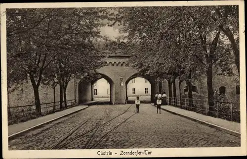 Ak Kostrzyn nad Odrą Cüstrin Küstrin Ostbrandenburg, Zorndorfer Tor