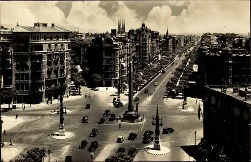 Ak Barcelona Katalonien Spanien, Avenue du Generalisimo et Place de la Victoire