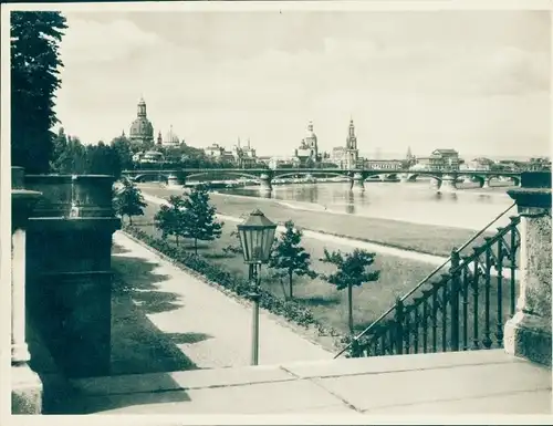 Riesen Foto Ak Dresden Altstadt, Stadtansicht, Brücke