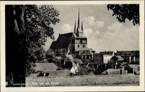 Ak Lommatzsch Sachsen, Blick auf den Ort und die Kirche, Häuser