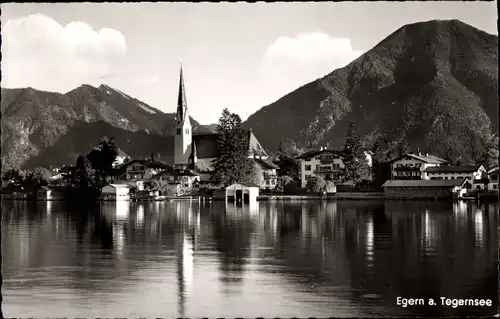 Ak Egern in Oberbayern, Blick auf den Ort vom Tegernsee