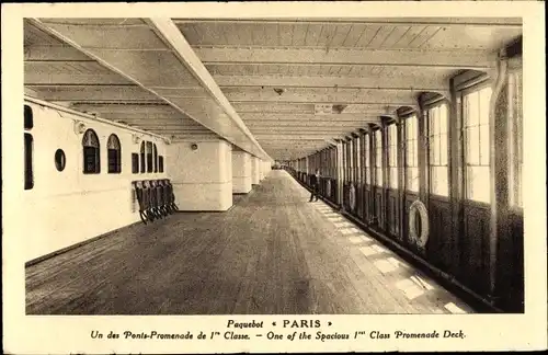 Ak Paquebot Paris, CGT, French Line, un des Ponts Promenades de 1re Classe