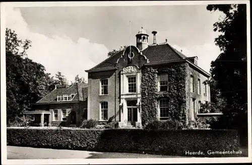 Ak Heerde Gelderland Niederlande, Gemeentehuis