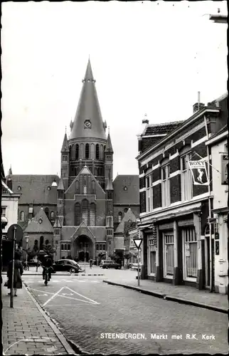 Ak Steenbergen Nordbrabant Niederlande, Markt met R. K. Kerk