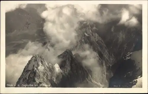 Ak Zugspitzbahn, Blick von der Zugspitze ins Höllental