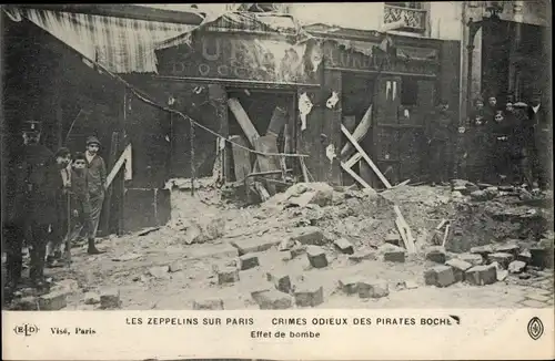 Ak Les Zeppelines sur Paris, Crimes odieux des Pirates Boches, Effet de bombe