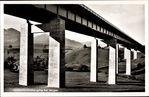 Ak Bergen im Chiemgau Oberbayern, Autobahn Talübergang