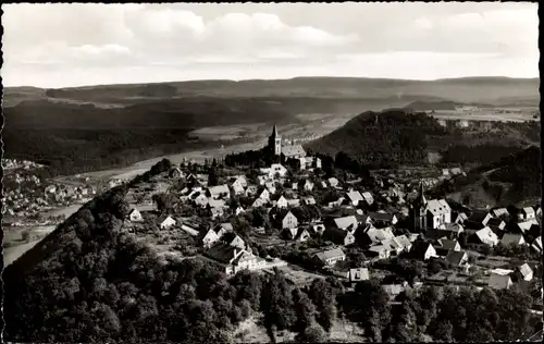 Ak Obermarsberg Marsberg im Sauerland, Fliegeraufnahme vom Ort