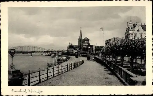 Ak Düsseldorf am Rhein, Rheinufer