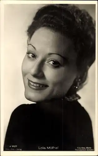 Ak Schauspielerin Lola Müthel, Portrait