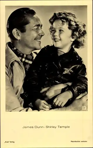 Ak Schauspielerin Shirley Temple und James Dunn, Portrait