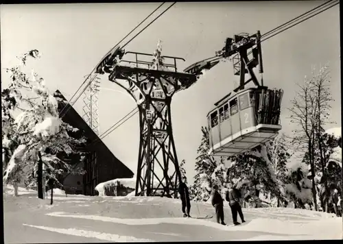 Ak Oberwiesenthal im Erzgebirge Sachsen, Fichtelberg, Bergstation, Schwebebahn, Winter, Schnee