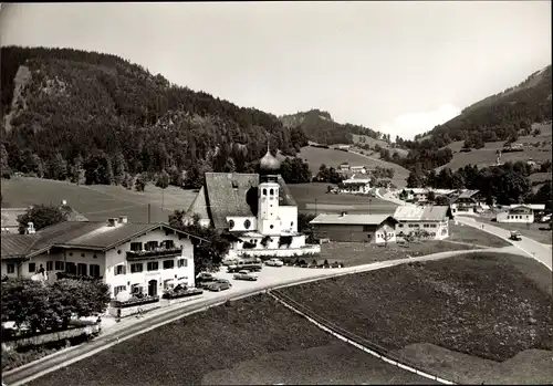 Ak Oberau Berchtesgaden in Oberbayern, Teilansicht, Roßfeldstraße, Kirche