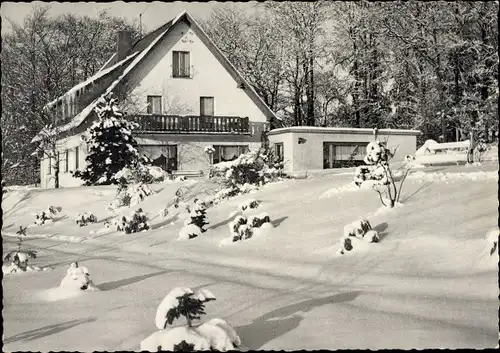 Ak Brilon im Sauerland, Gästehaus Sauerländer Berghof im Winter