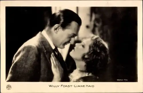 Ak Schauspieler Willy Forst und Liane Haid, Filmszene