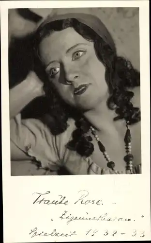 Foto Ak Schauspielerin Traute Rose, Zigeunerbaron, Spielzeit 1932-33