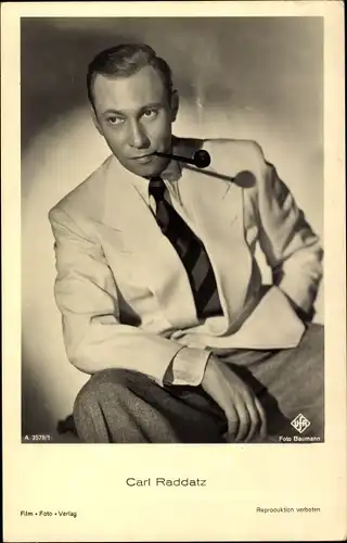 Ak Schauspieler Carl Raddatz, Portrait, Pfeife, Ufa Film