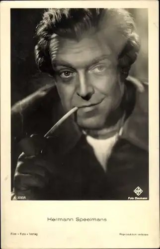 Ak Schauspieler Hermann Speelmans, Portrait mit Pfeife, Ufa Film