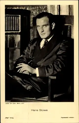 Ak Schauspieler Hans Stüwe, Portrait mit Zigarette, Ross Verlag 6260 1