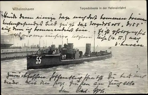 Ak Wilhelmshaven, Deutsches Kriegsschiff, Torpedoboote in der Hafeneinfahrt, 55