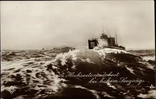 Ak Deutsches Kriegsschiff, Topedoboot bei hohem Seegang, SMS G 110