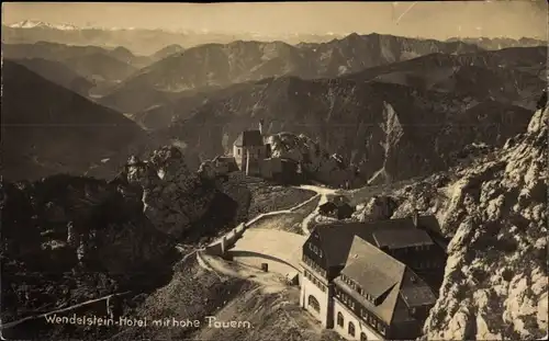 Ak Bayrischzell im Mangfallgebirge Oberbayern, Wendelstein-Hotel mit hohe Tauern