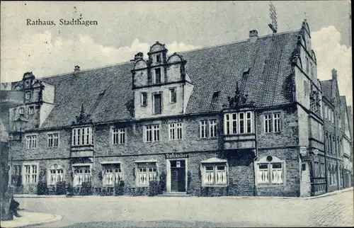 Ak Stadthagen in Niedersachsen, Rathaus, Ratskeller