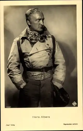 Ak Schauspieler Hans Albers, Portrait als Pilot, Ross Verlag Nr. 7563/1