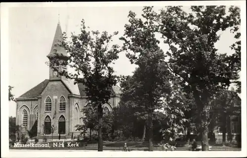 Ak Musselkanaal Groningen, N. H. Kerk