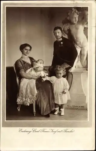 Ak Erzherzog Carl Franz Josef mit Familie, Zita, Kinder, Karl I
