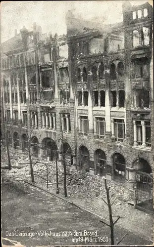 Ak Leipzig in Sachsen, Volkshaus nach dem Brand am 19. März 1920