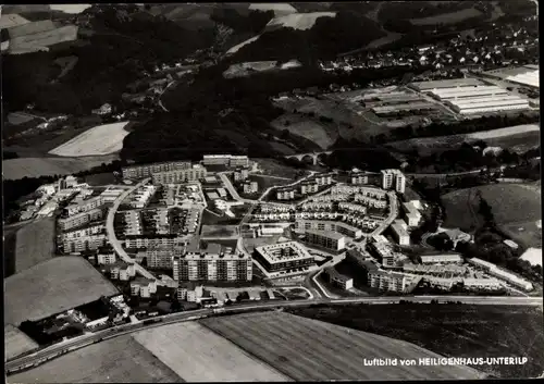 Ak Unterilp Heiligenhaus im Niederbergischen Land, Gesamtansicht der Stadt, Fliegeraufnahme