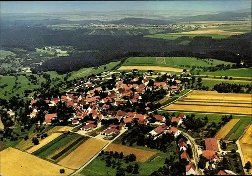 Ak Rosenfeld Isingen im Zollernalbkreis Württemberg, Fliegeraufnahme vom Ort