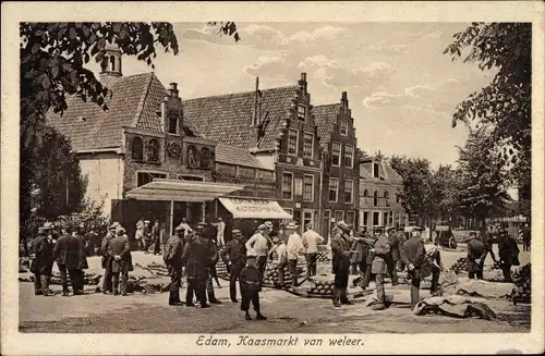 Ak Edam Volendam Nordholland Niederlande, Kaasmarkt van weleer