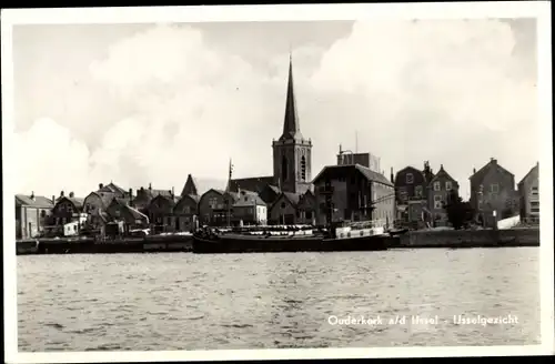 Ak Ouderkerk aan den Ijssel Südholland, Blick auf den Ort, Kirche