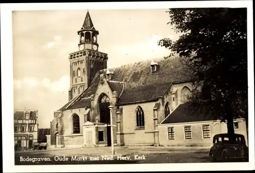 Ak Bodegraven Südholland, Oude Markt med Ned. Herv. Kerk