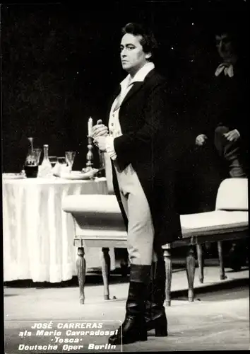 Ak Opernsänger Josep Carreras als Mario Cavaradossi Tosca, Deutsche Oper Berlin