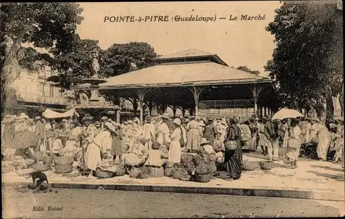 Ak Pointe a Pitre Guadeloupe, Le Marché