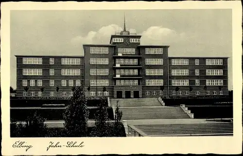 Ak Elbląg Elbing Westpreußen, Blick auf die Jahn Schule